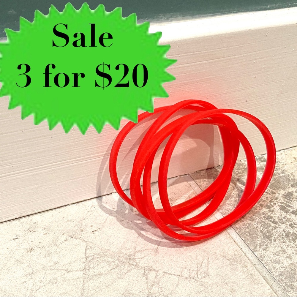 Hot Topic red Licorice Rubber Gummy Bracelets 5 pc Silicone Jelly Wristband band